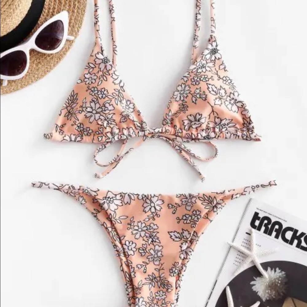 Peach & white floral triangle bikini